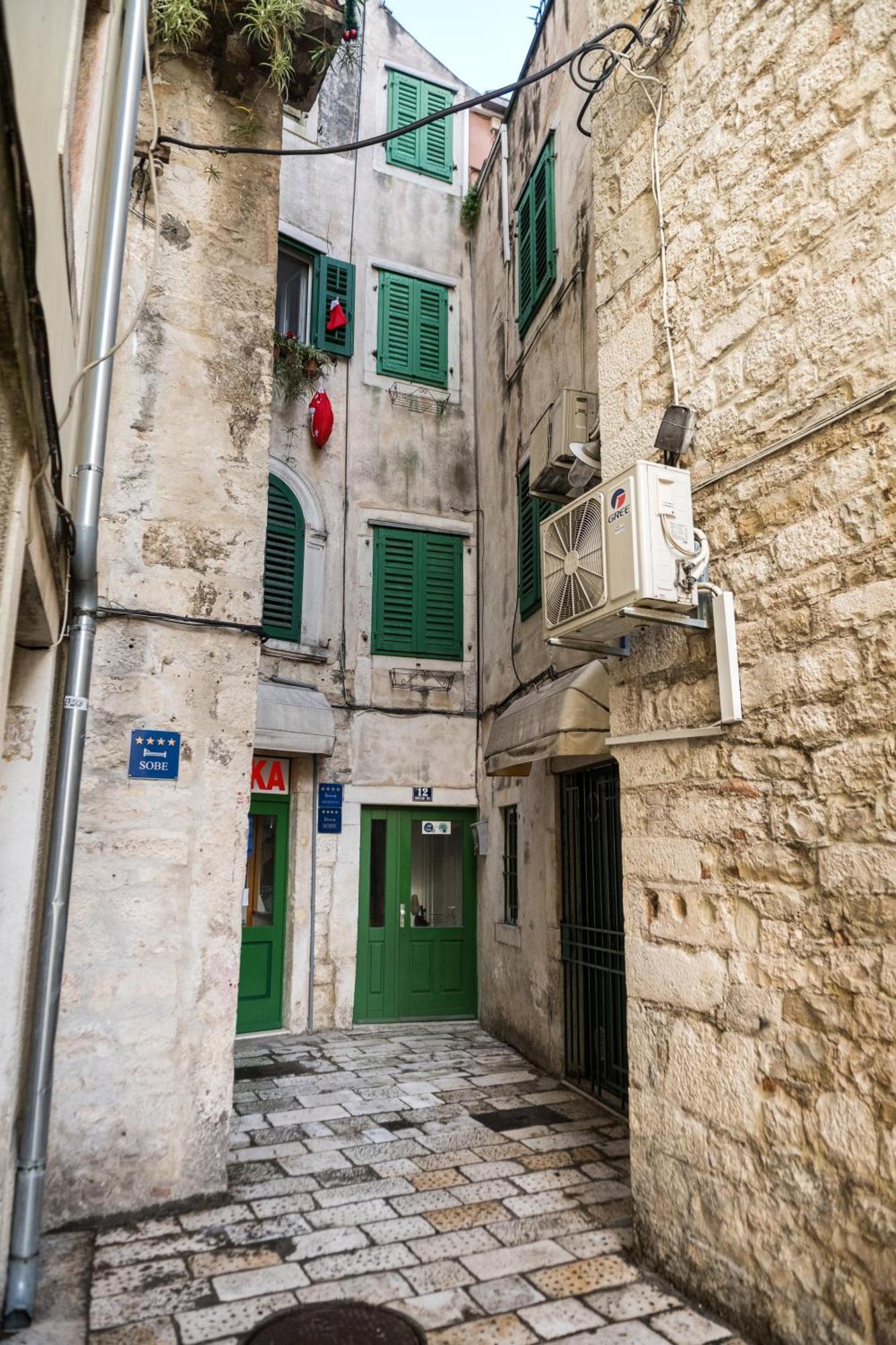 Split City Centre Room Eksteriør billede